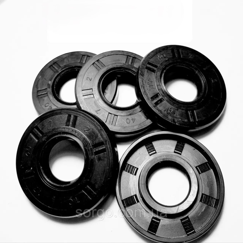 Сальник 17х40х7-2,2