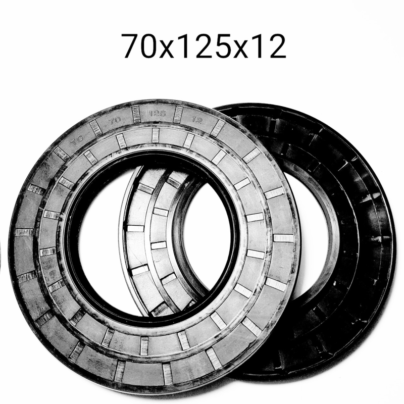 Сальник 70х125*12-2.2