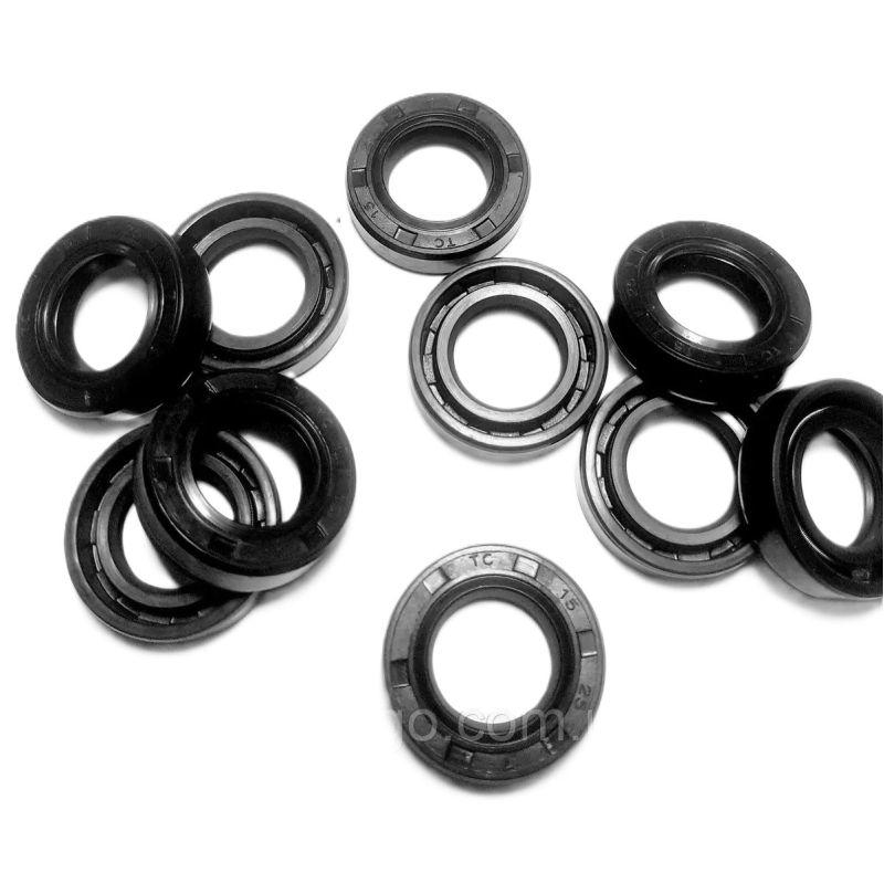 Сальник 15х25х7-2,2