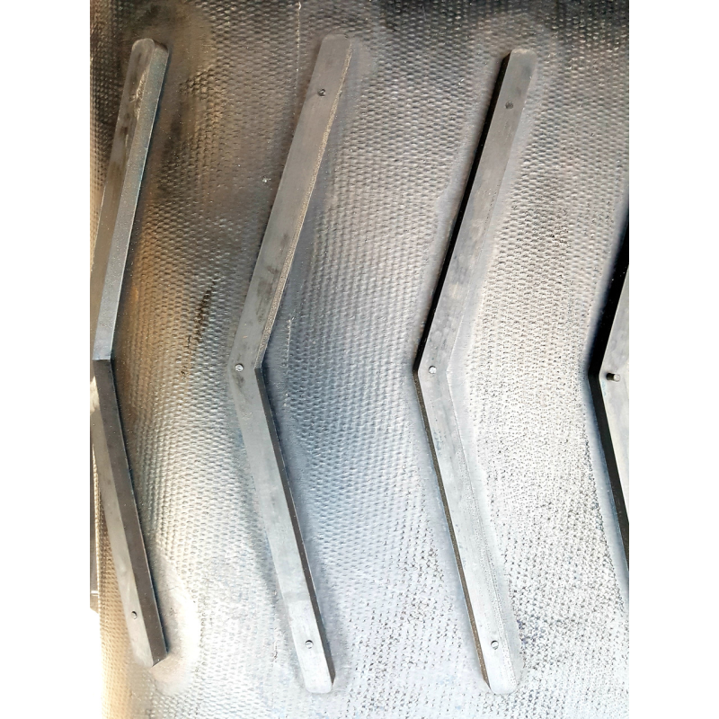 Стрічка зернометача 400х4х2560, кутове ребро.