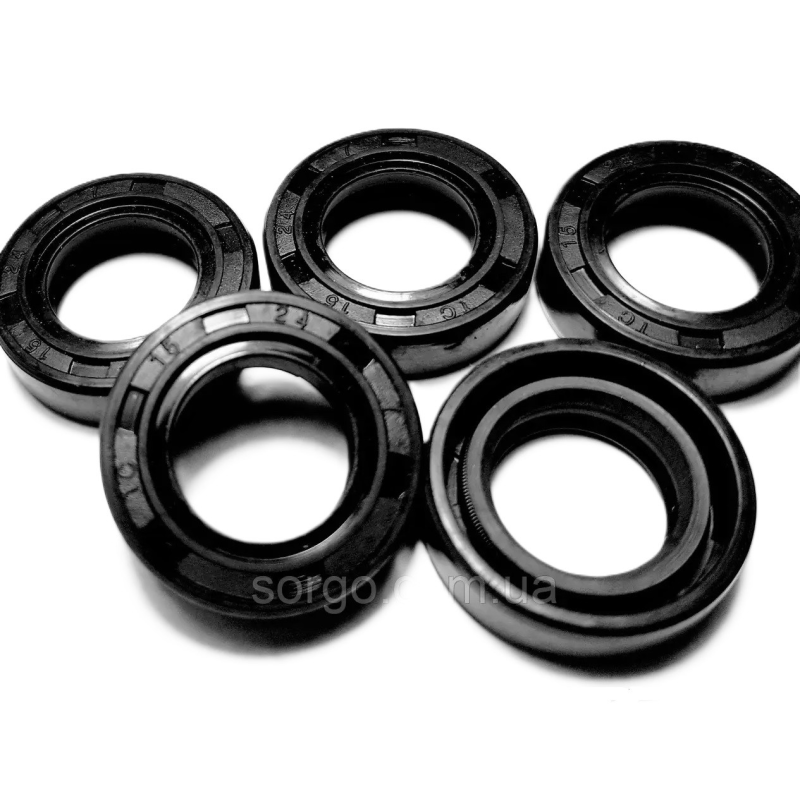 Сальник 15х24х7-2,2