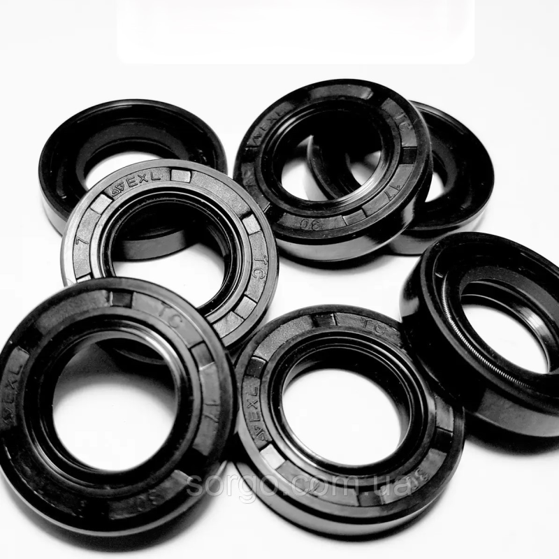 Сальник 17х30х7-2,2